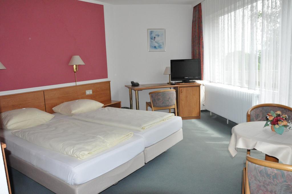 Aparthotel Berlin Bad Nenndorf Exteriör bild