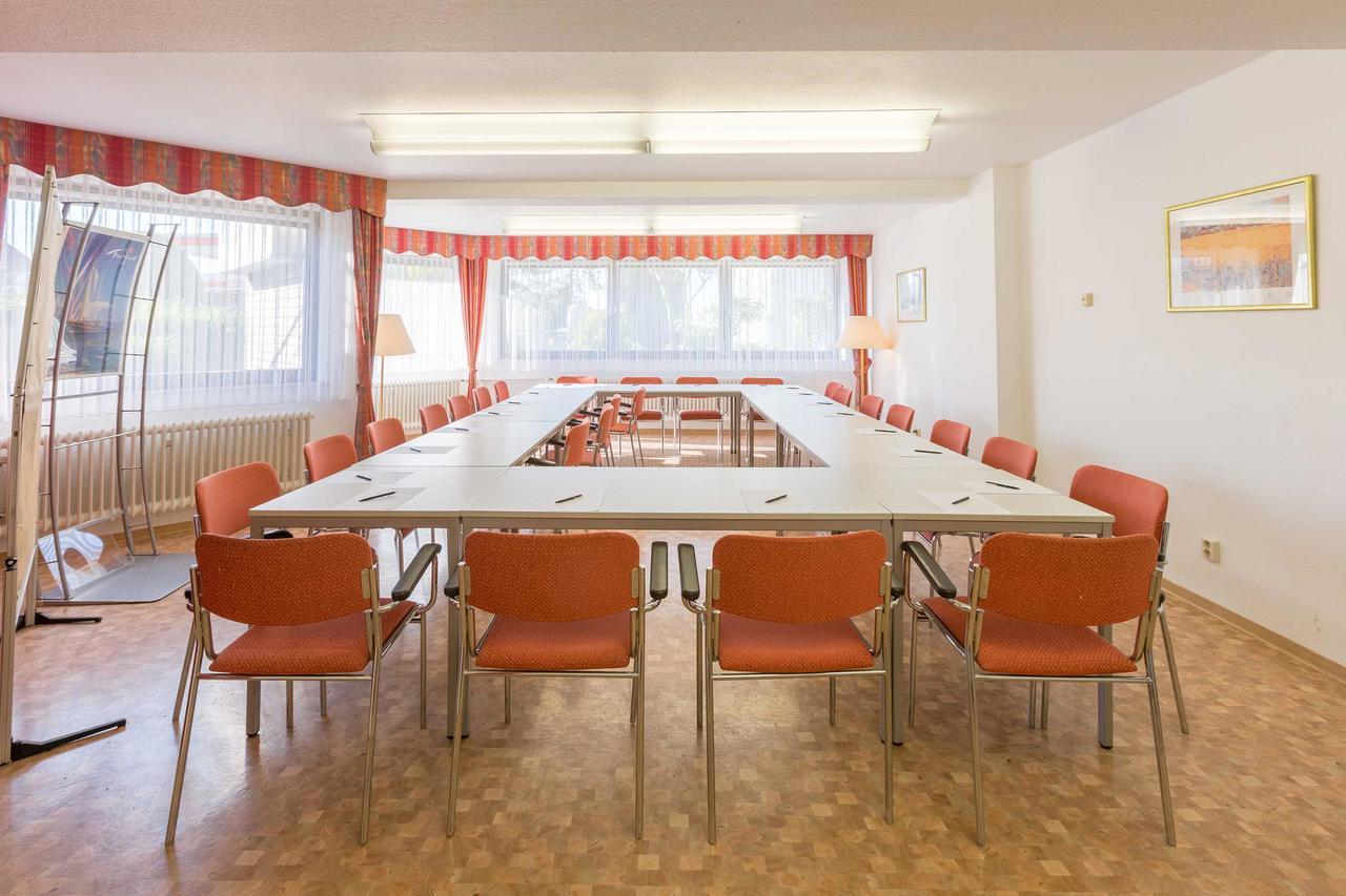 Aparthotel Berlin Bad Nenndorf Exteriör bild