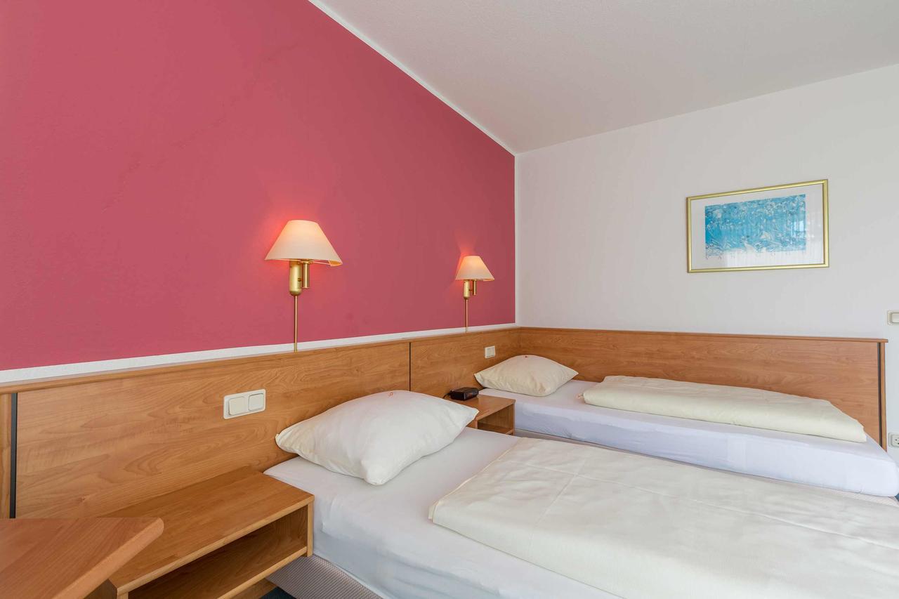 Aparthotel Berlin Bad Nenndorf Exteriör bild
