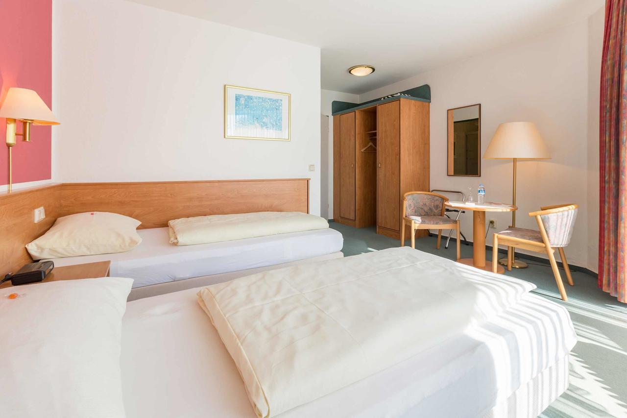 Aparthotel Berlin Bad Nenndorf Exteriör bild